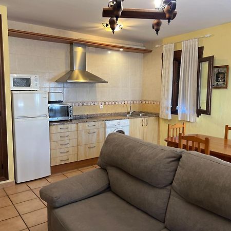 Apartamentos Los Parrales Villalba de la Sierra Luaran gambar