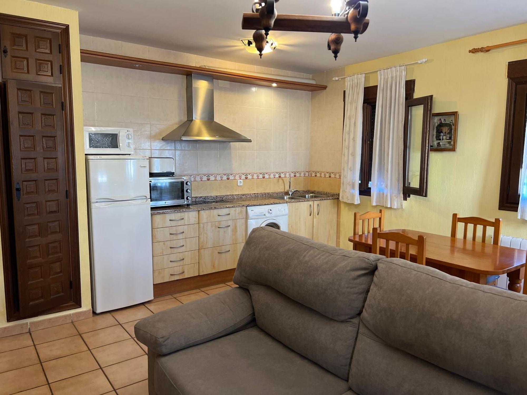 Apartamentos Los Parrales Villalba de la Sierra Luaran gambar