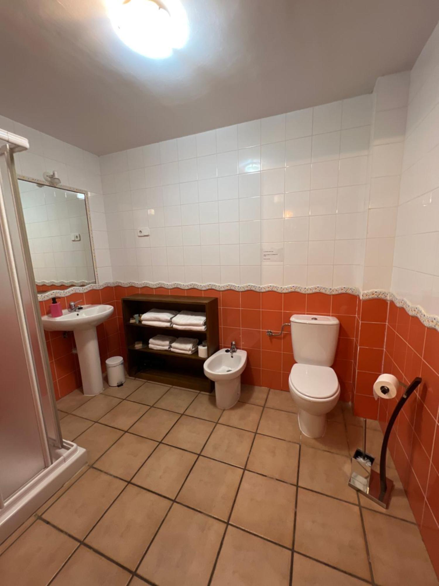 Apartamentos Los Parrales Villalba de la Sierra Luaran gambar