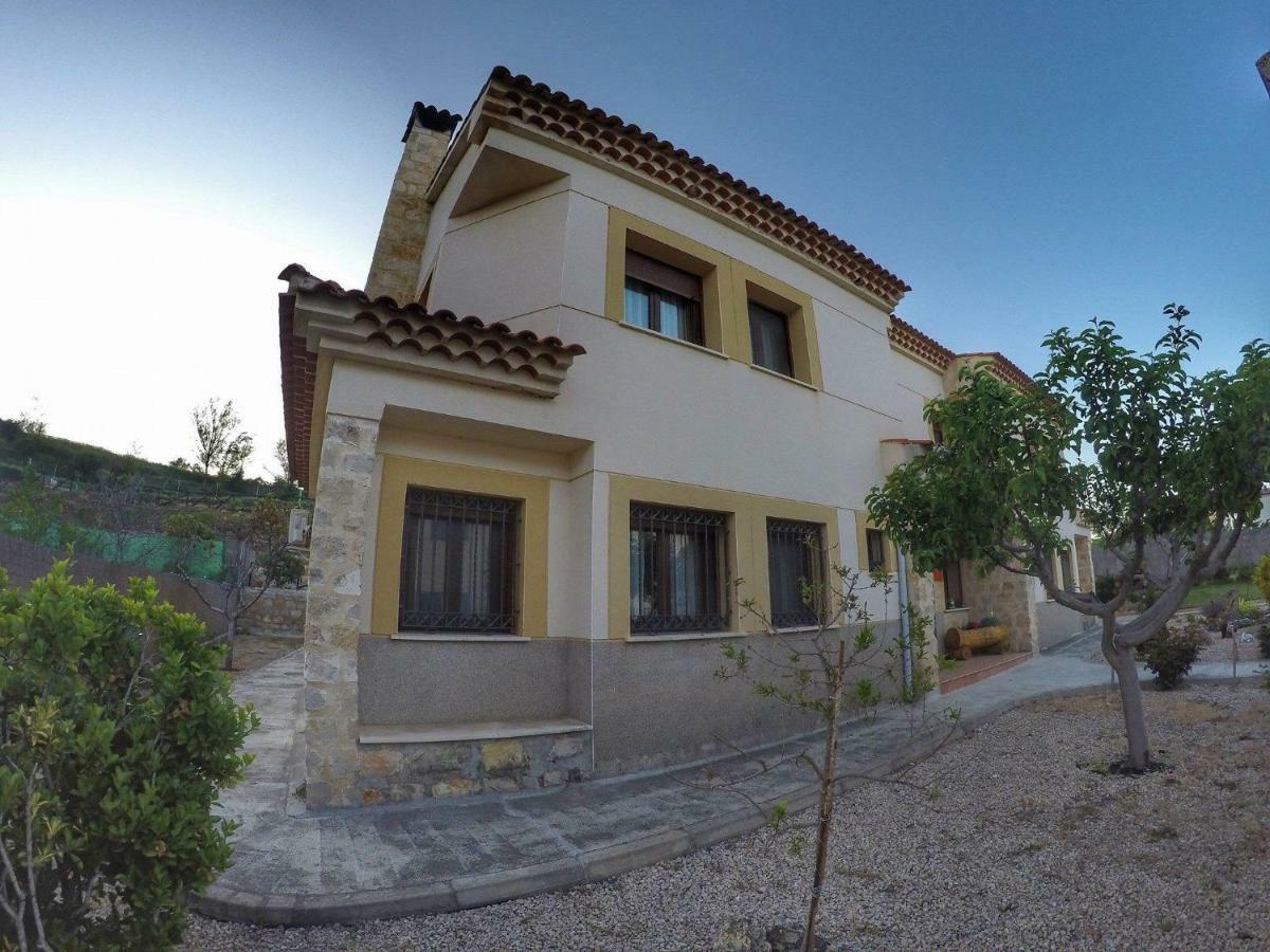 Apartamentos Los Parrales Villalba de la Sierra Luaran gambar